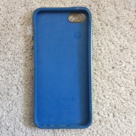 iPhone 5S cases - Picture 2 of 5